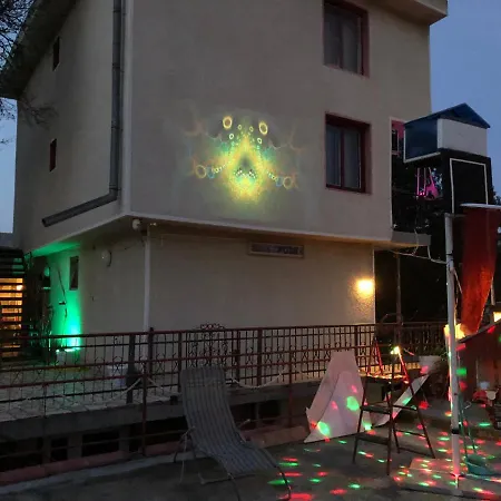 Surf House Rose I Po3a L