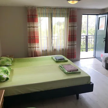 Surf House Rose I Po3a L Guest house