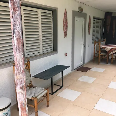 Surf House Rose I Po3a L Golden Sands