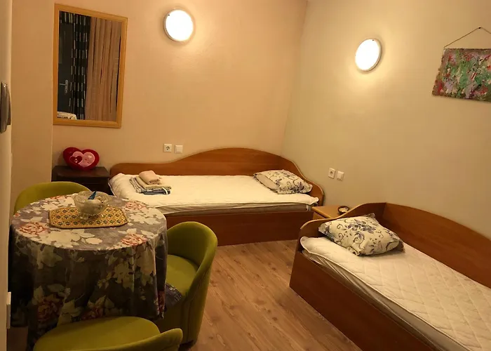 Surf House Rose I Po3a L 3* Golden Sands