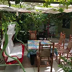Surf House Rose I Po3a L 3* Golden Sands