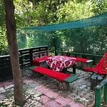 Surf House Rose I Po3a L