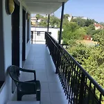 Surf House Rose I Po3a L Къща за гости Златни пясъци
