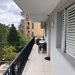 Surf House Rose I Po3a L Къща за гости Златни пясъци