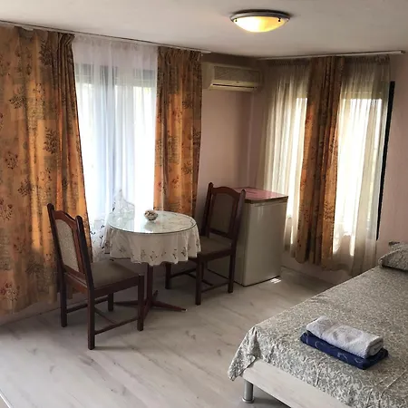 Surf House Rose I Po3a L *