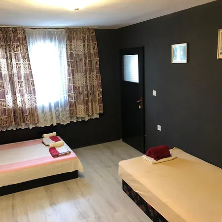 Surf House Rose I Po3a L *