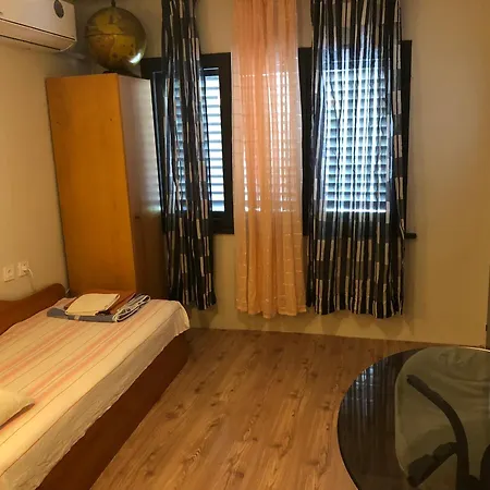 Гостьовий будинок Surf House Rose I Po3a L
