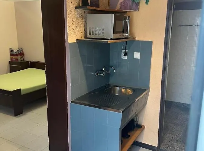 게스트하우스 Surf House Rose I Po3a L